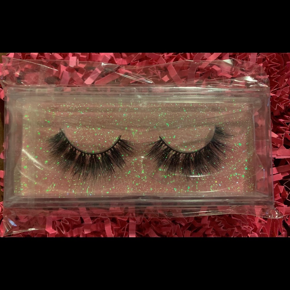 Black eyelashes